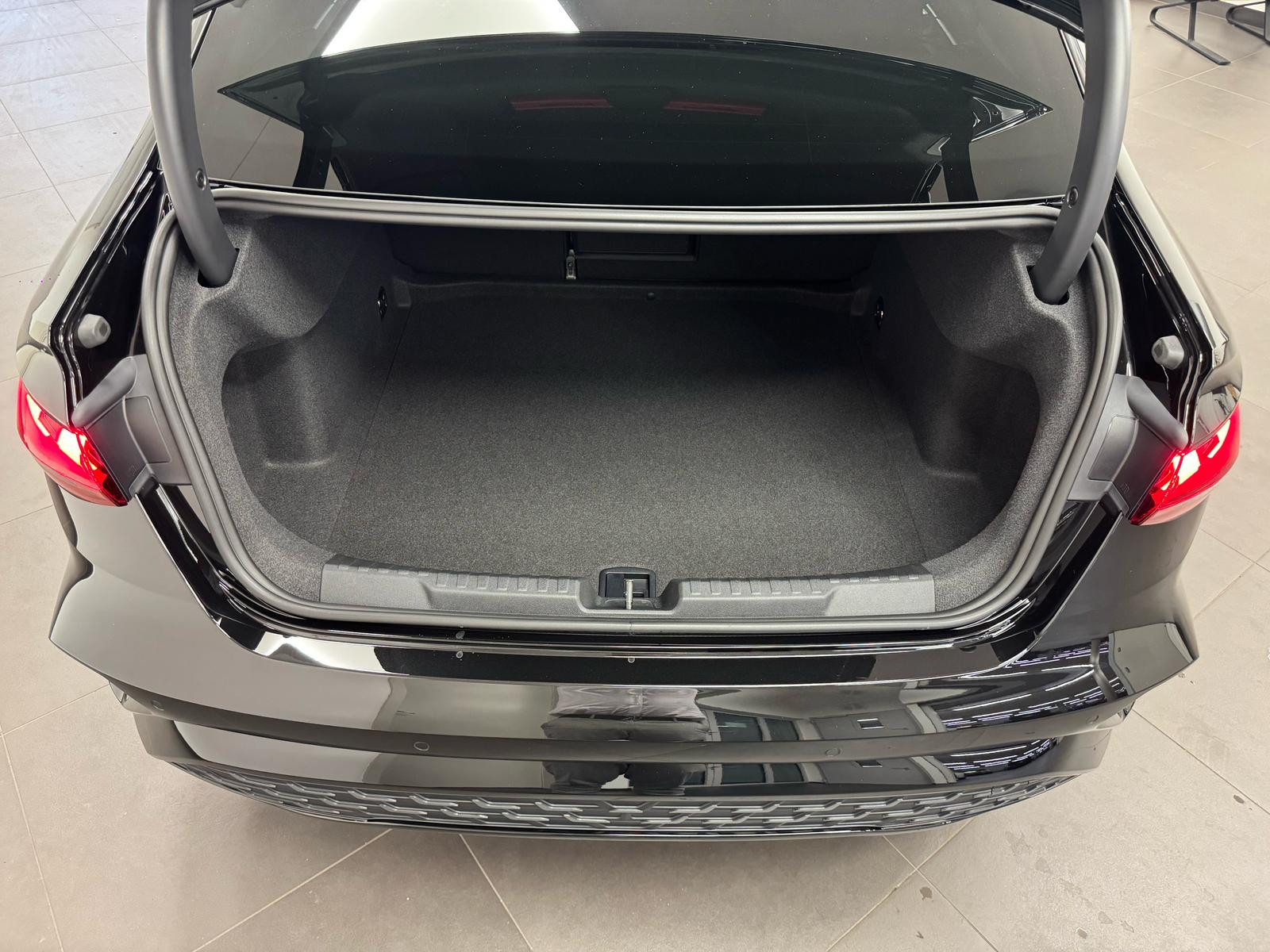 Audi A3 Limousine S line 35 TFSI 150 CV / 110 kW S tronic — 8