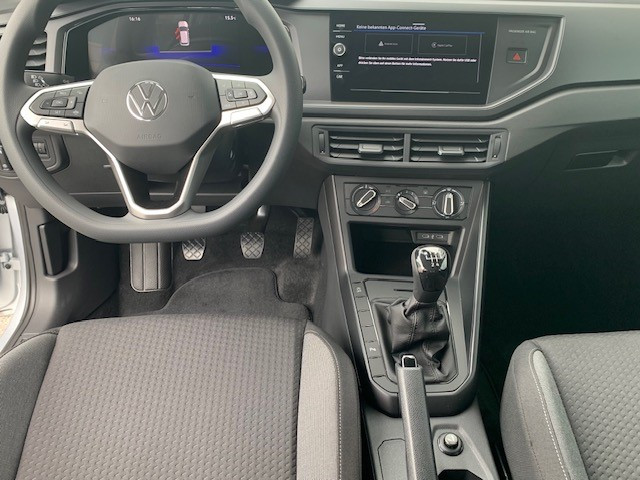 Volkswagen Polo 1.0 MPI 80CV 5 VITESSES — 3