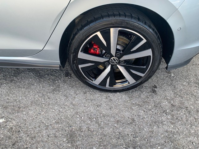 Volkswagen Golf GTE BLACK STYLE 177CV DSG6 — 4