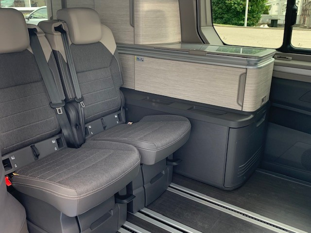 Volkswagen California OCEAN LP4 2.0TDI 150CV DSG7 — 2