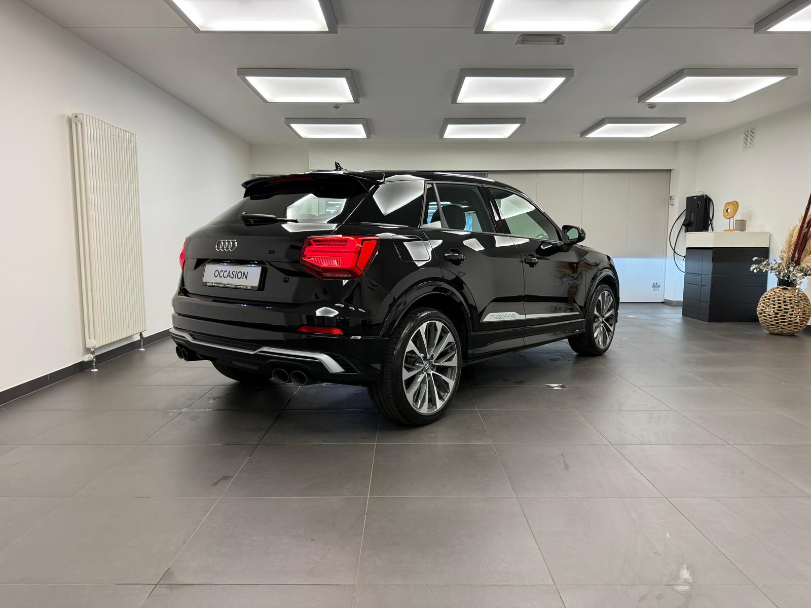 Audi SQ2 TFSI 300 CV / 221 KW quattro S tronic — 7