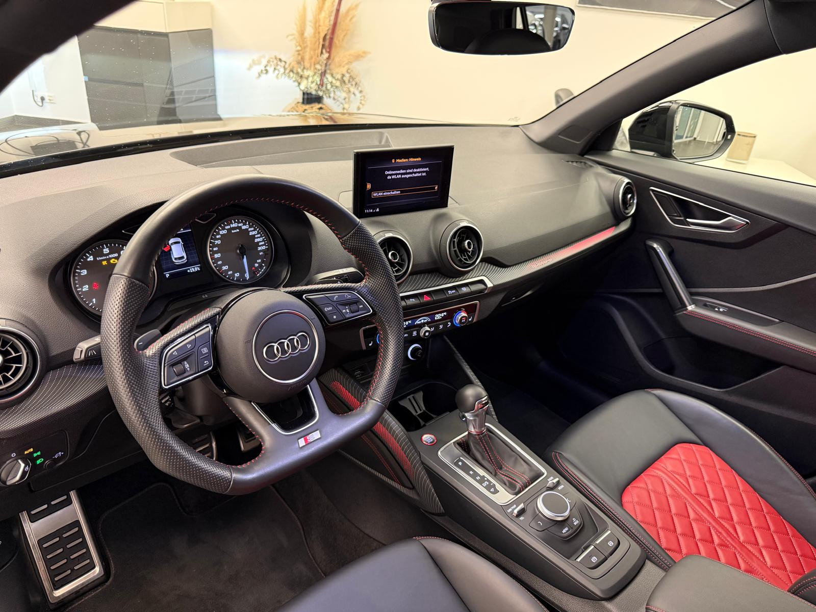 Audi SQ2 TFSI 300 CV / 221 KW quattro S tronic — 4
