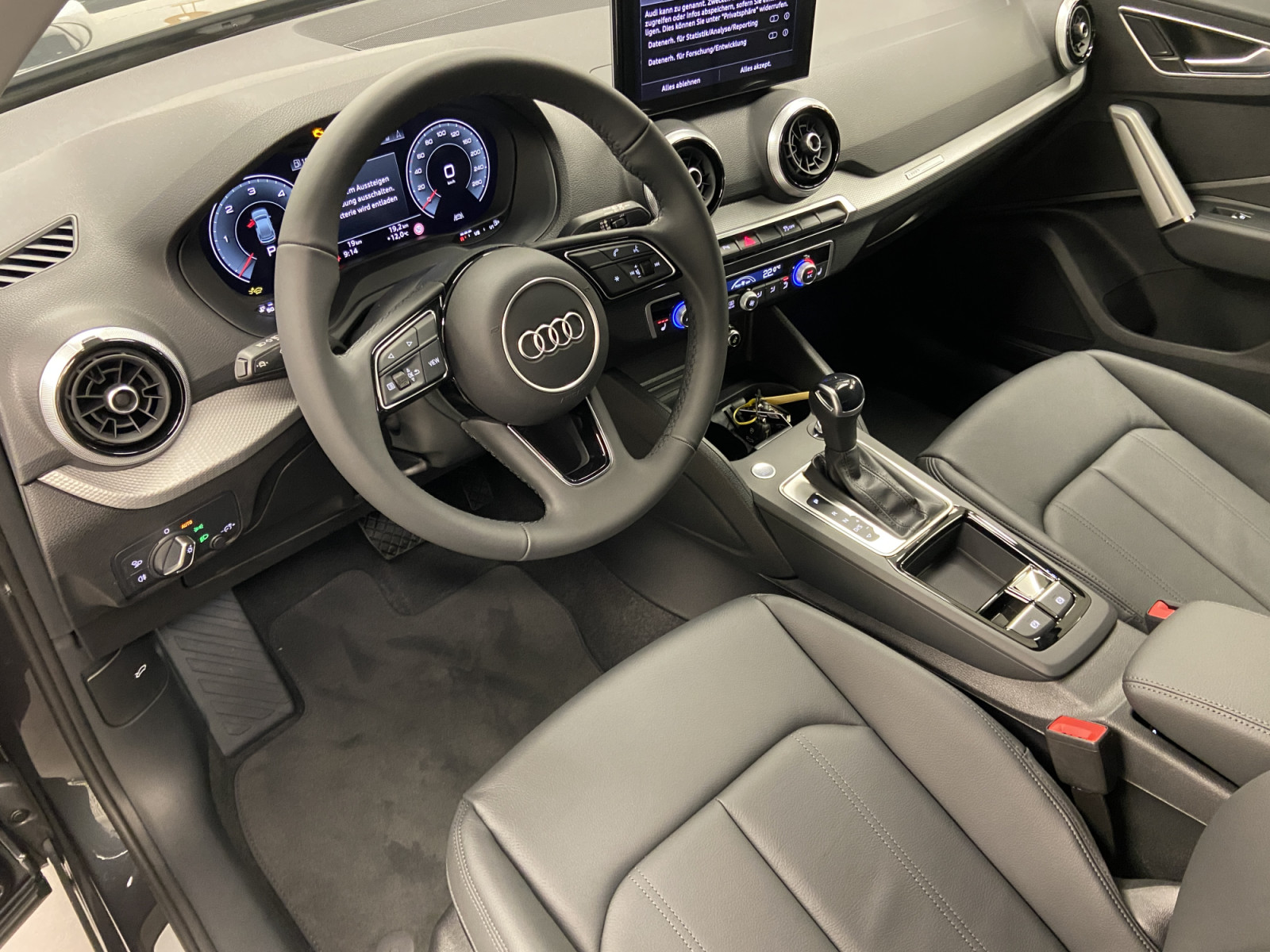 Audi Q2 advanced TDI 150 CH / 110 KW S tronic — 4