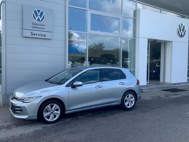 Volkswagen Golf LIFE 2.0TDI 116CV 6VITESSES — 1