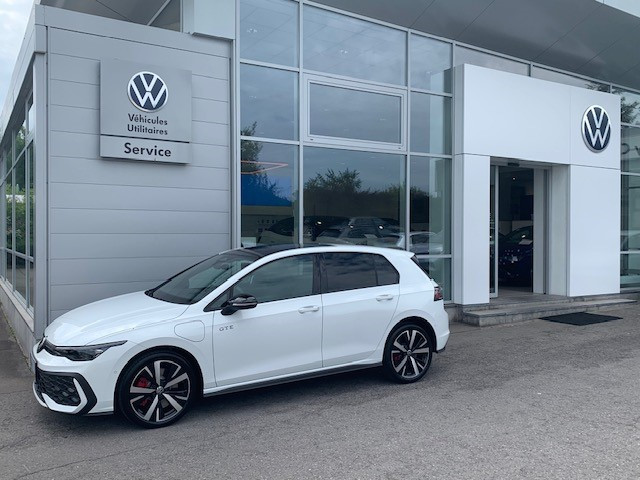 Volkswagen Golf GTE BLACK STYLE 1.5TSI 177CV DSG6 — 1