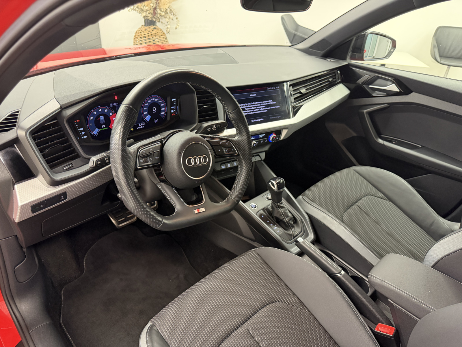 Audi A1 Sportback S line 40 TFSI 207 CV / 152 kW S tronic — 4