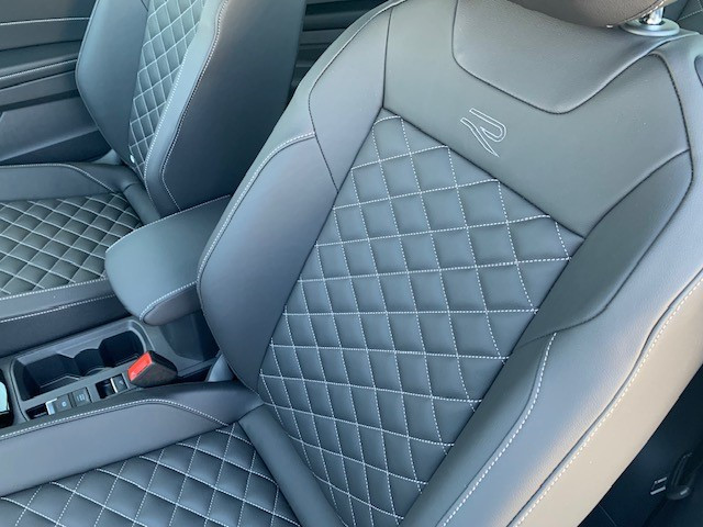 Volkswagen T-Roc CABRIO R-LINE BLACK STYLE 1.5TSI 150CV DSG7 — 3