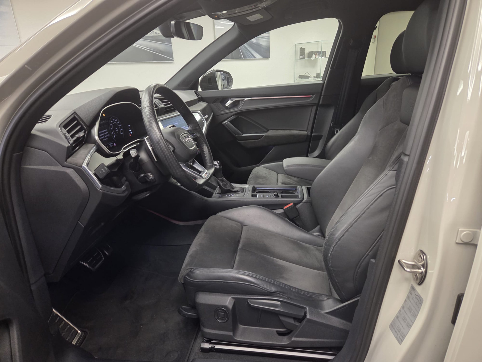 Audi RSQ3 2.5 TFSI quattro 400 CH / 295 kW S tronic — 3