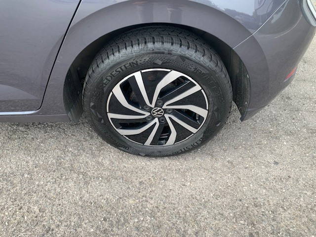Volkswagen Polo LIFE 1.0TSI 95CV 5VITESSES — 4