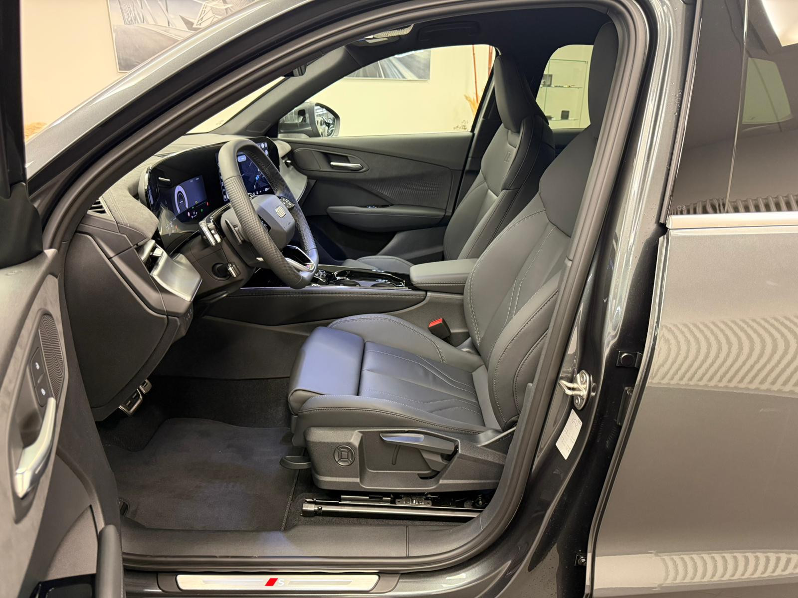 Audi Q3 SUV e-hybrid S Line 272 CV / 200 KW S tronic — 3